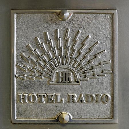 Hotel Radio - Teritoria Chamalieres Ngoại thất bức ảnh